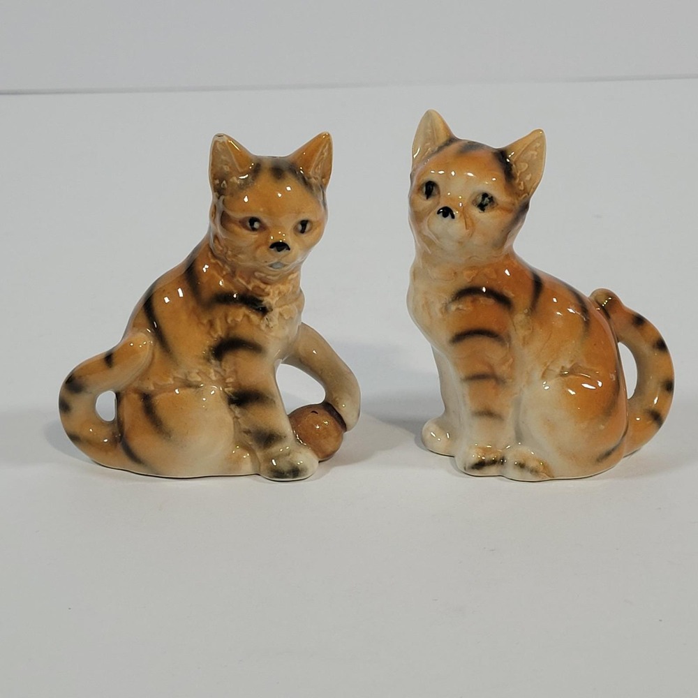Orange Tabby Cat Vintage Salt and‎ Pepper Shakers Ceramic Kittens Japan